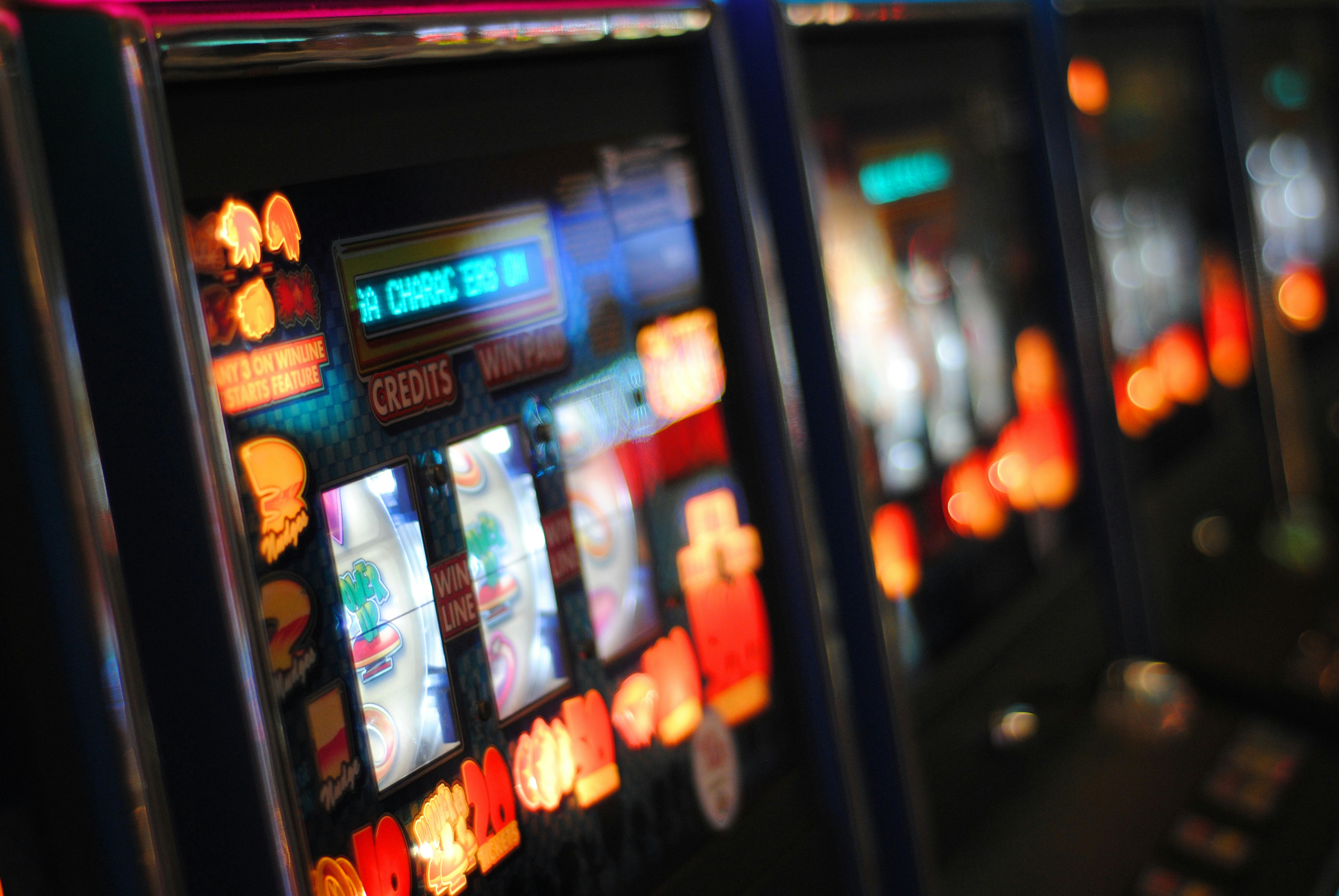 slot machines 